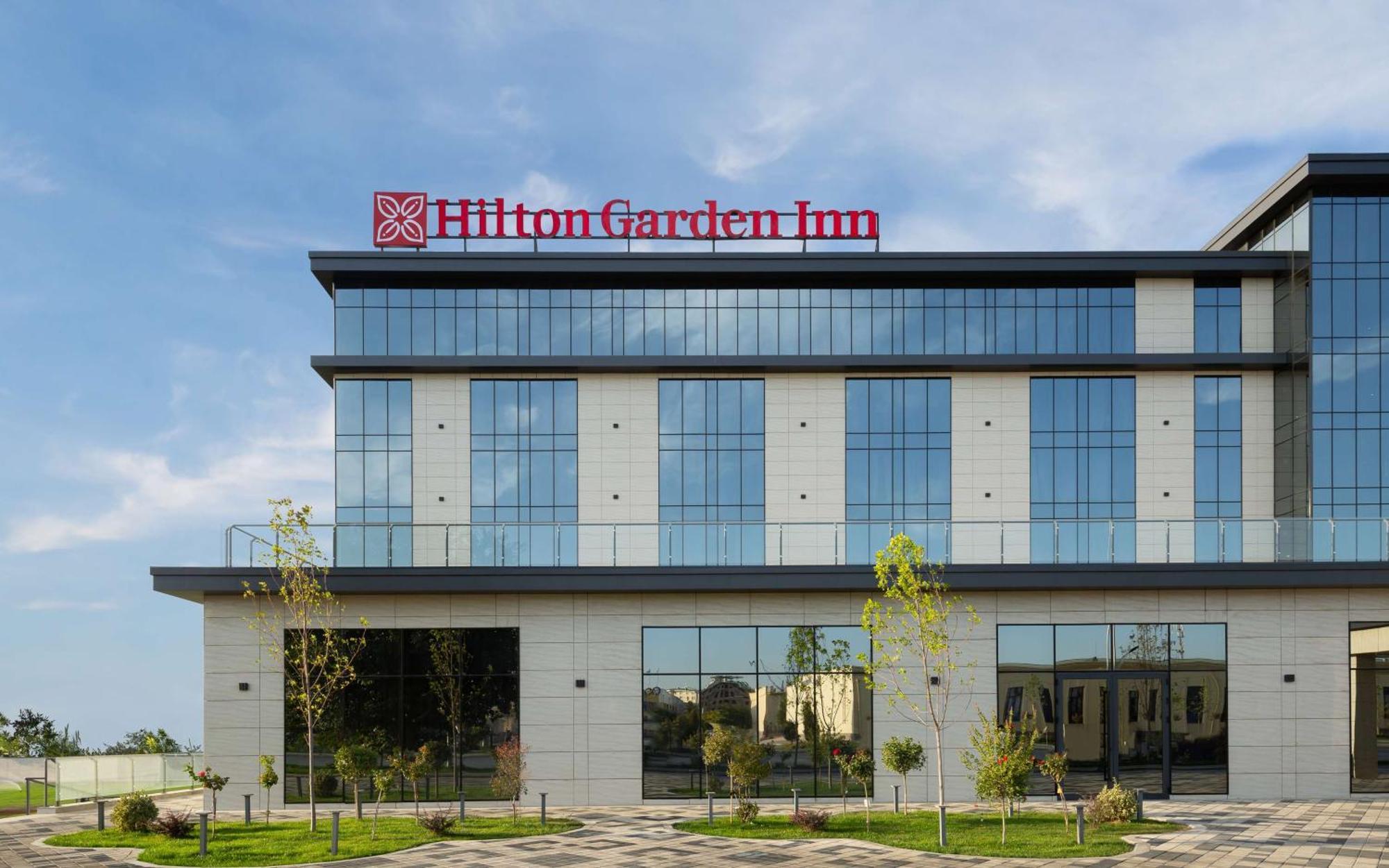 Hilton Garden Inn Самарканд Екстериор снимка