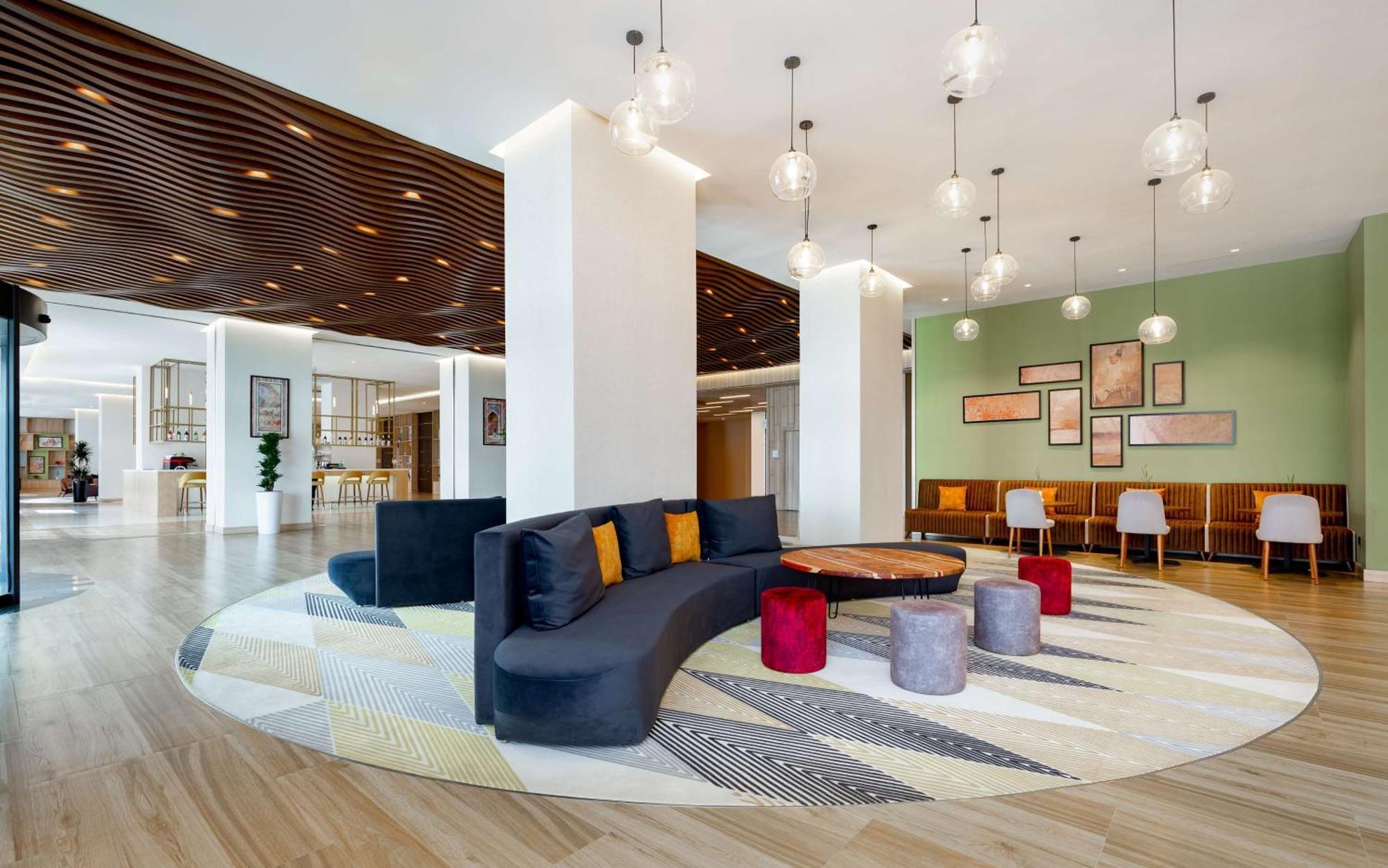 Hilton Garden Inn Самарканд Екстериор снимка