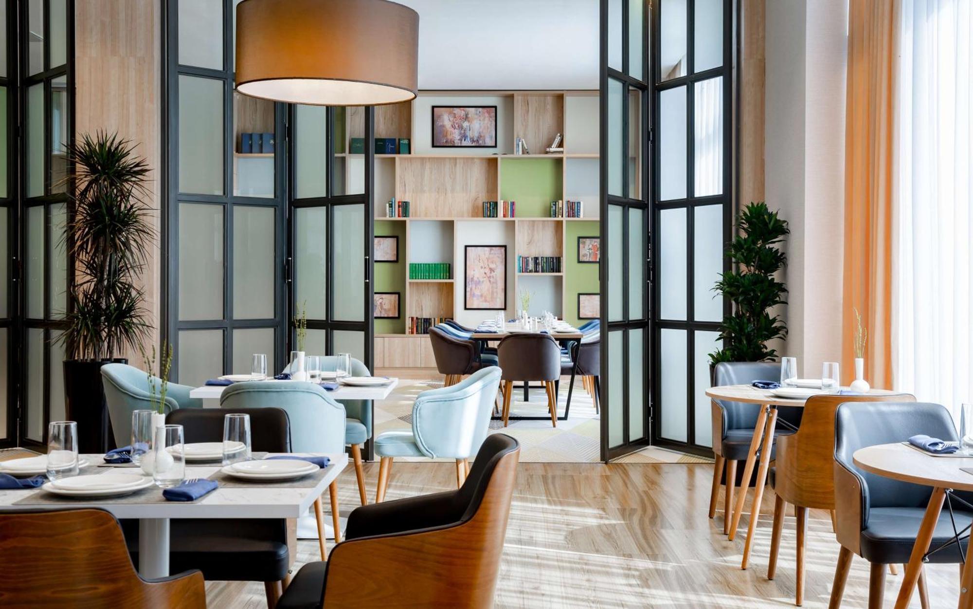 Hilton Garden Inn Самарканд Екстериор снимка