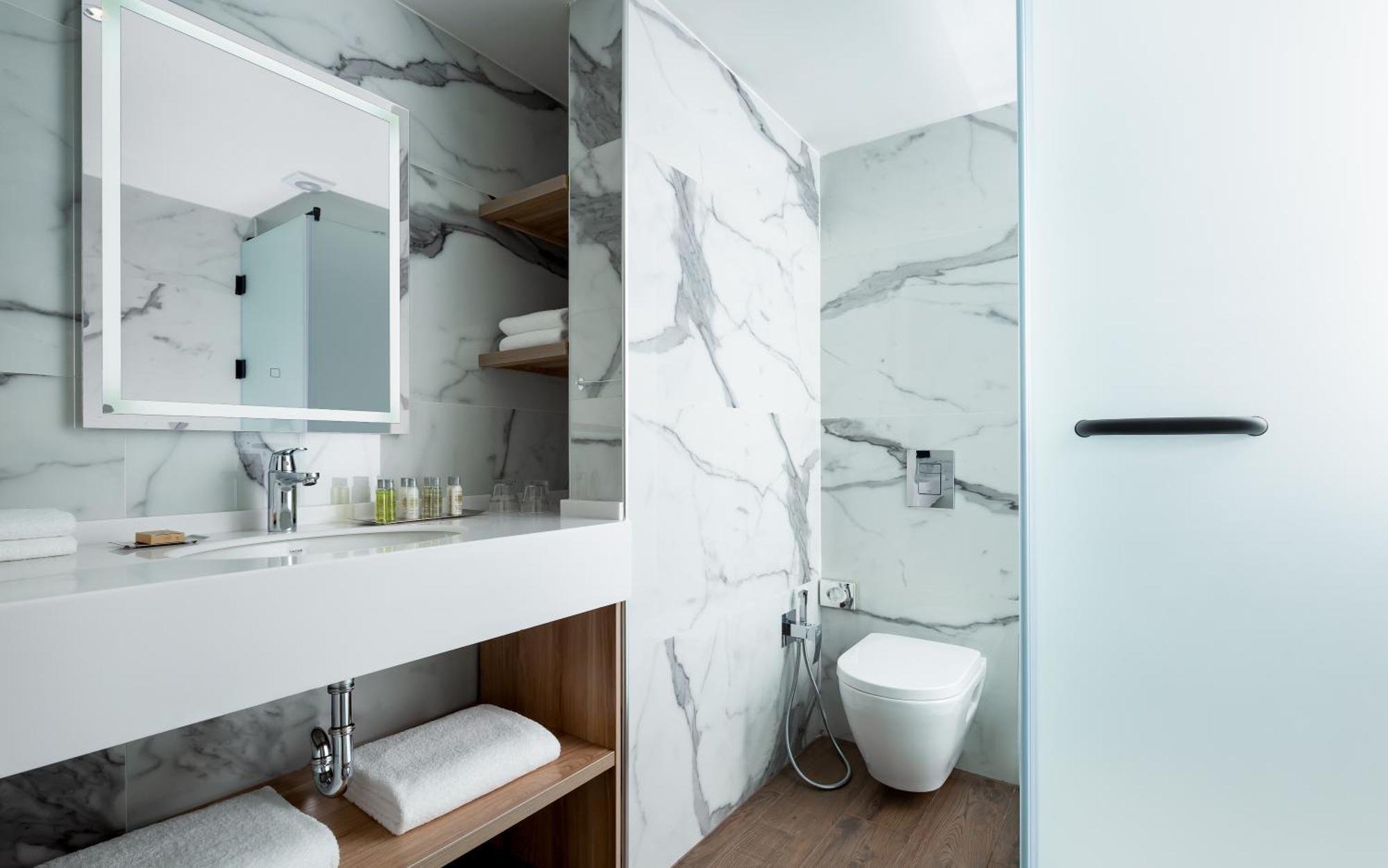 Hilton Garden Inn Самарканд Екстериор снимка
